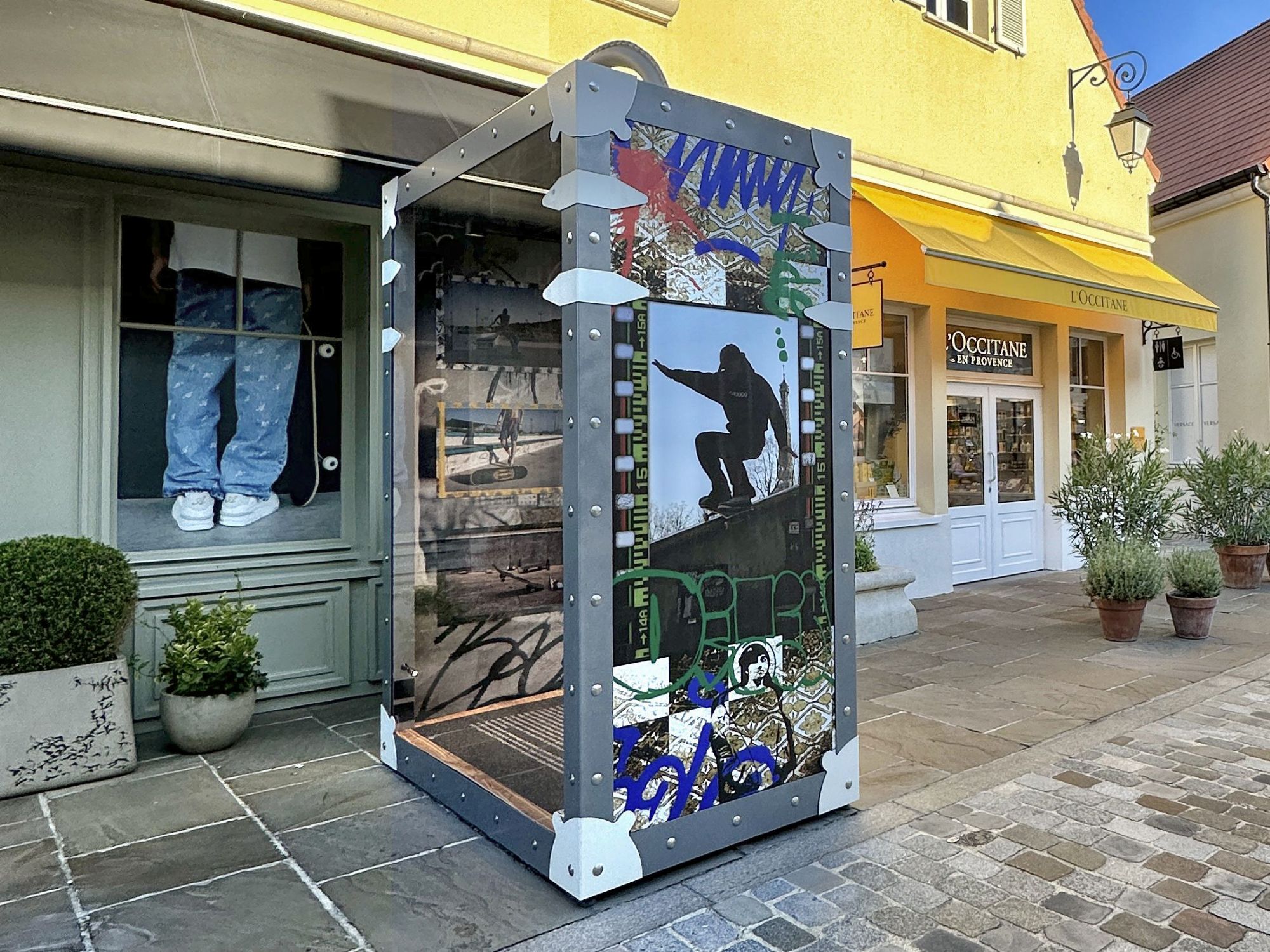 2000vallee-village-2